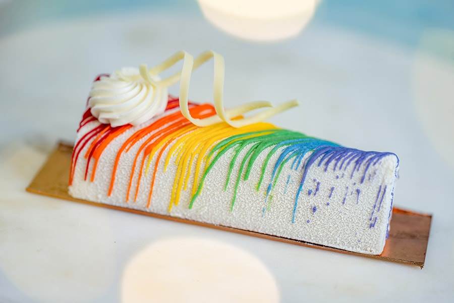 Rainbow Love Mousse Bar