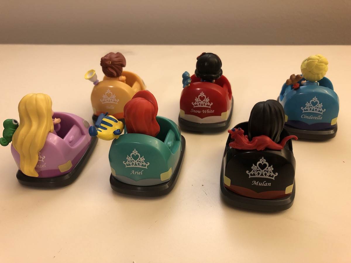 Back of the cars show a crown and the Princess' name