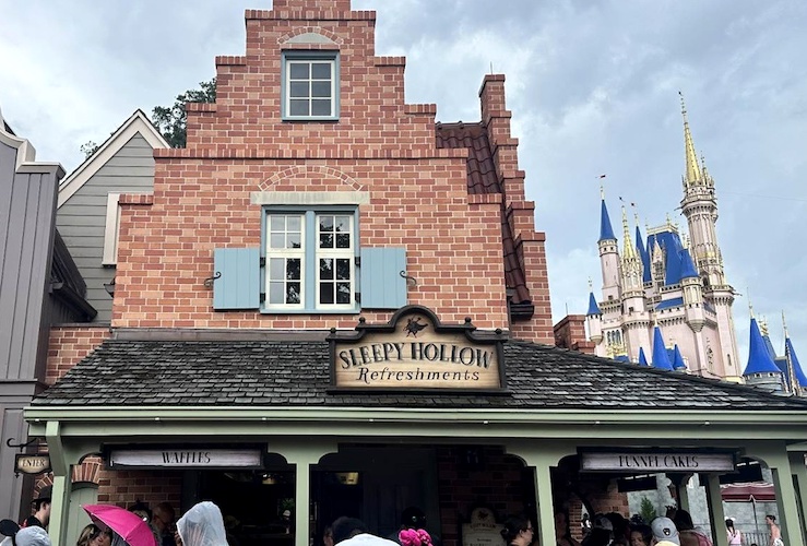 The Sleepy Hollow sign in 2024