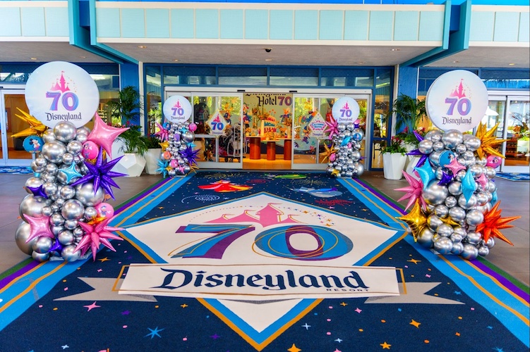 Danny Shuster, DLR Magazine