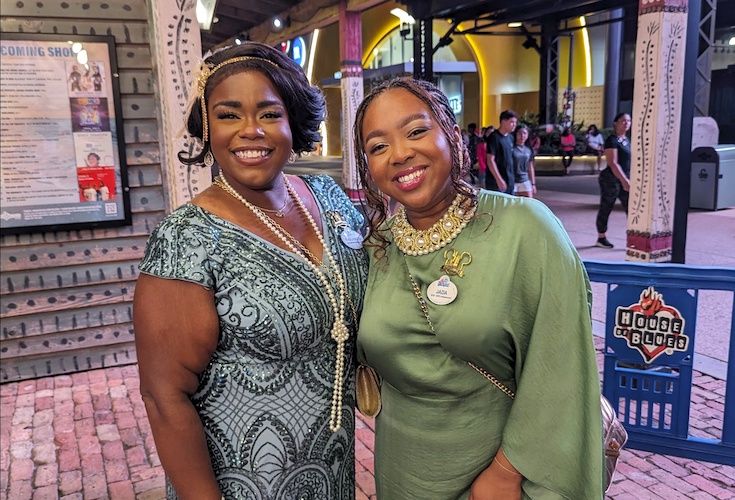 Shannon Smith-Conrad (l) and Jada Young (r)