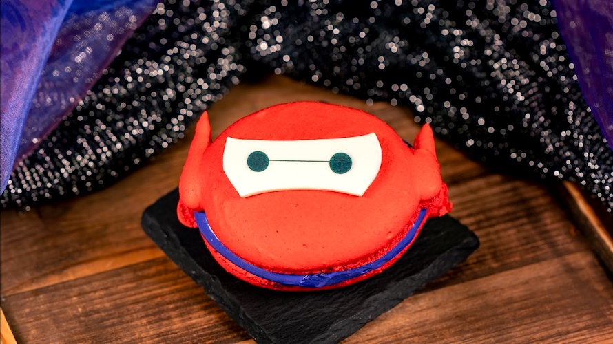 Seasonal Baymax Macaron