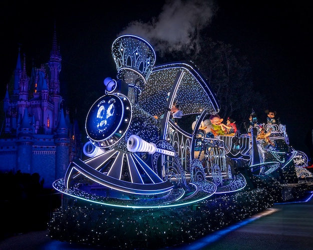 CJ Ayd, WDW Magazine