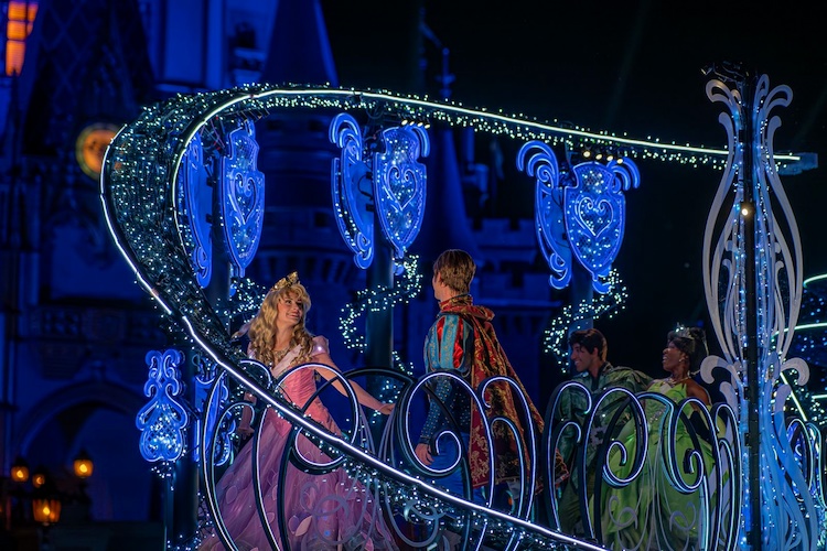 CJ Ayd, WDW Magazine