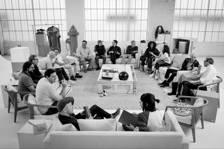 Today's newly released photo of the 'Spaceballs 2' table read.
